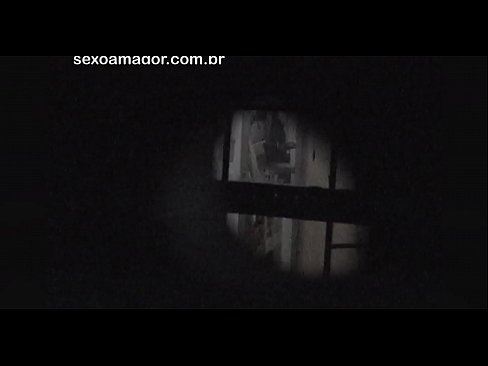 ❤️ Blondie hè videoregistrata in segretu da un voyeur di u quartieru nascostu daretu à i mattoni cavi ❤❌ Cazzo à porn co.ttsex.ru ☑